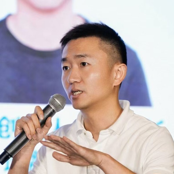 创始人刘昭先生在2025首都国际医学大会发言